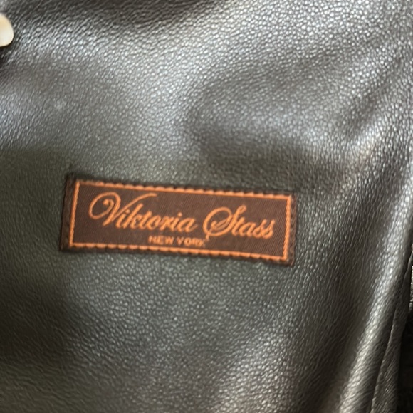 Victoria Stass New York…suede vest! - Picture 6 of 8